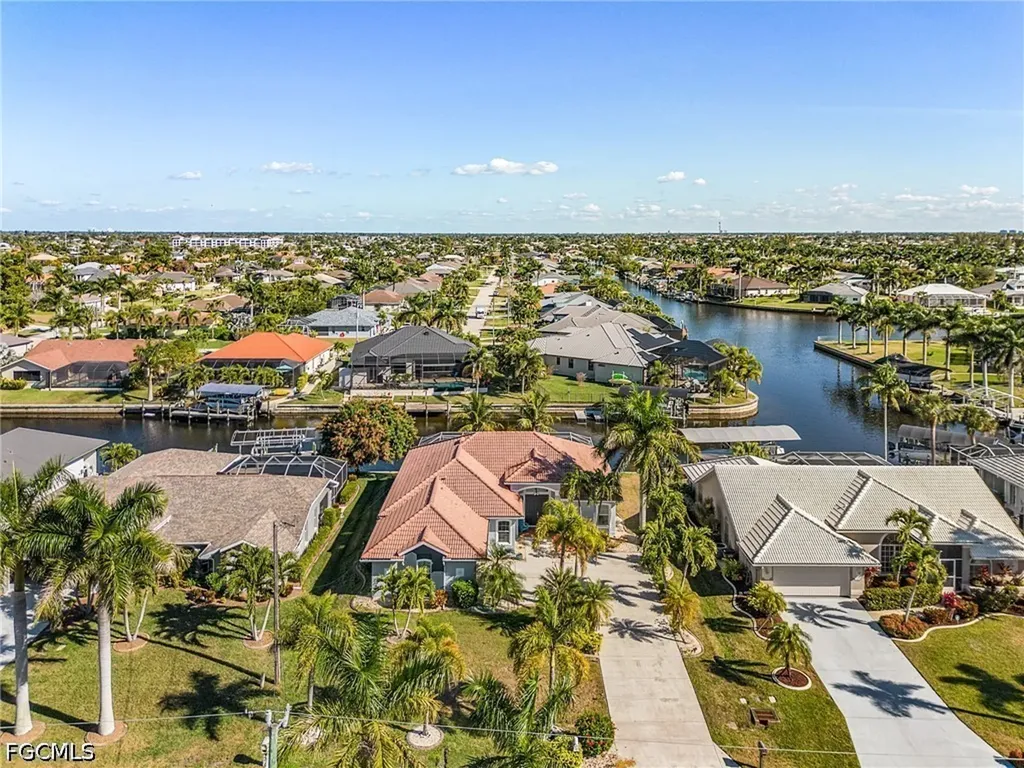 4311 SW 25th Place Cape Coral FL 33914