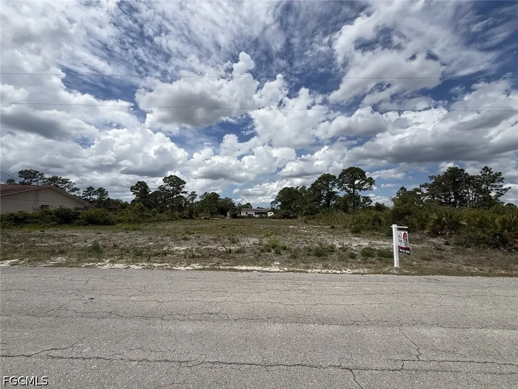 407 Wells Avenue Lehigh Acres FL 33972