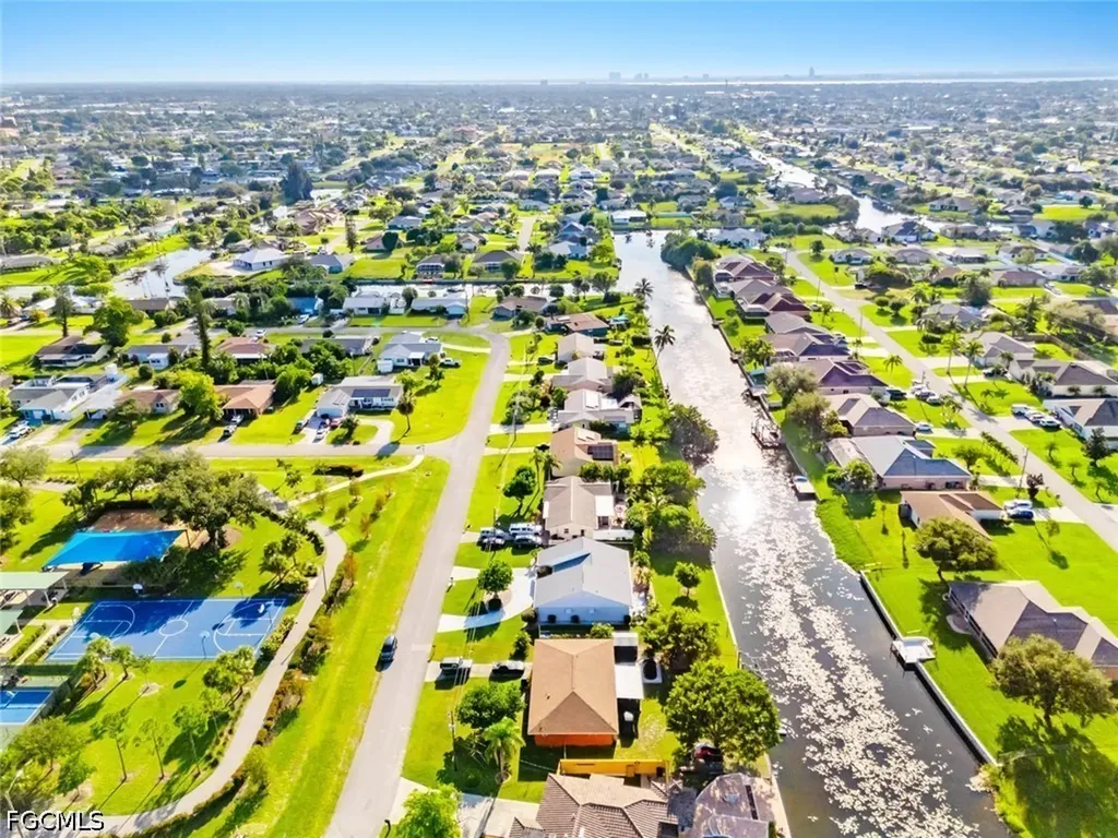 1010 NE 3rd Street Cape Coral FL 33909