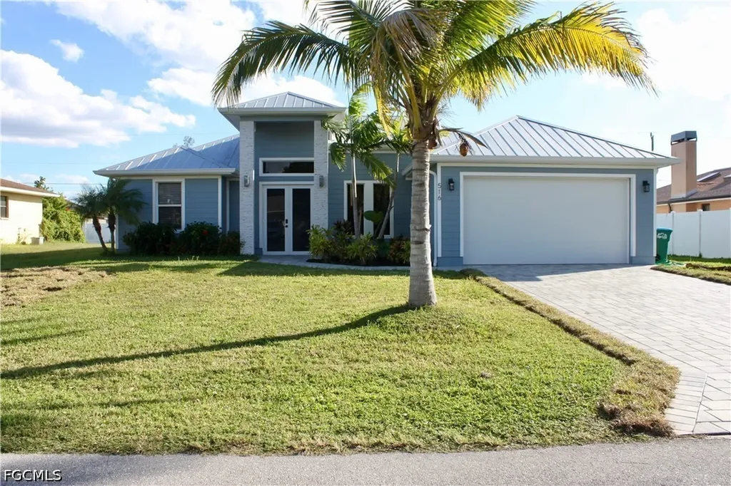 516 SW 27th Terrace Cape Coral FL 33914