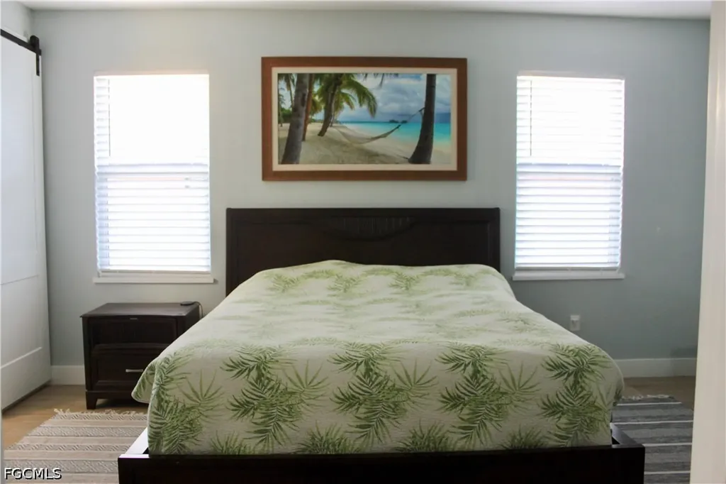 516 SW 27th Terrace Cape Coral FL 33914