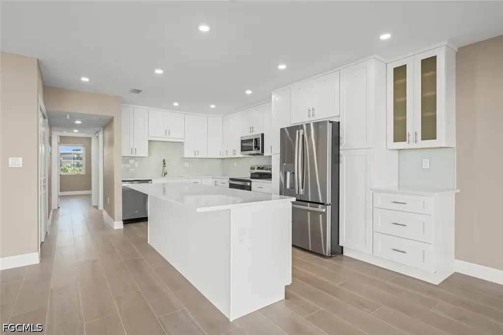 1341 Middle Gulf Drive Sanibel FL 33957