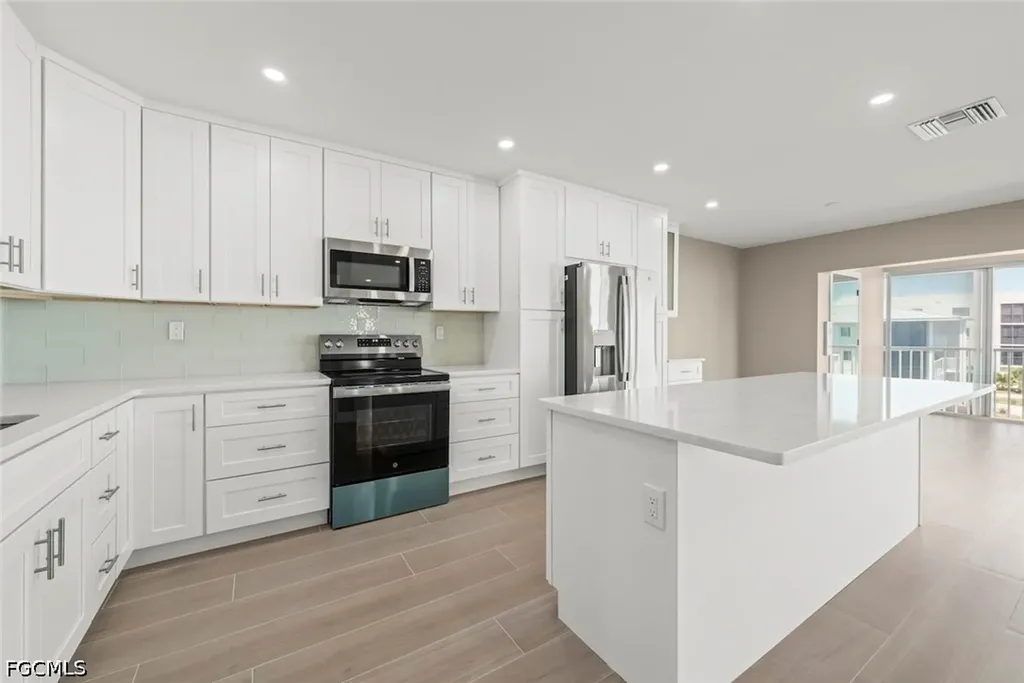 1341 Middle Gulf Drive Sanibel FL 33957