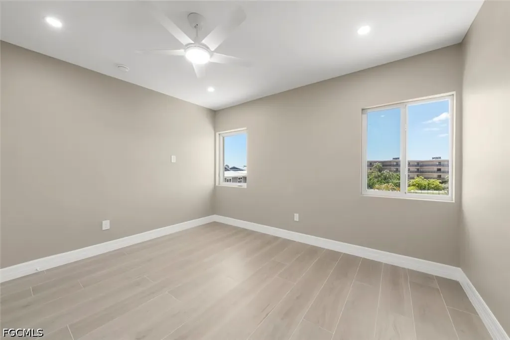 1341 Middle Gulf Drive Sanibel FL 33957