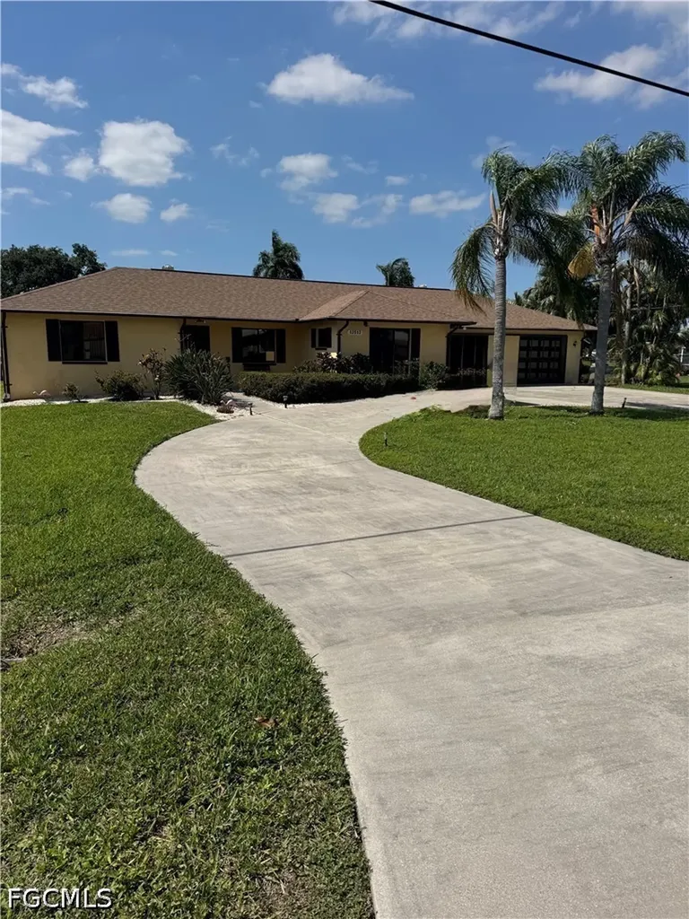 Fort Myers FL, 13513 Marquette Boulevard