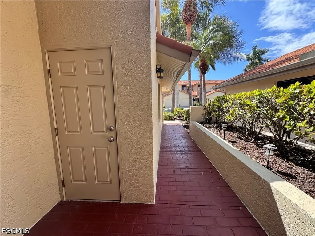16551 Heron Coach Way Fort Myers FL 33908