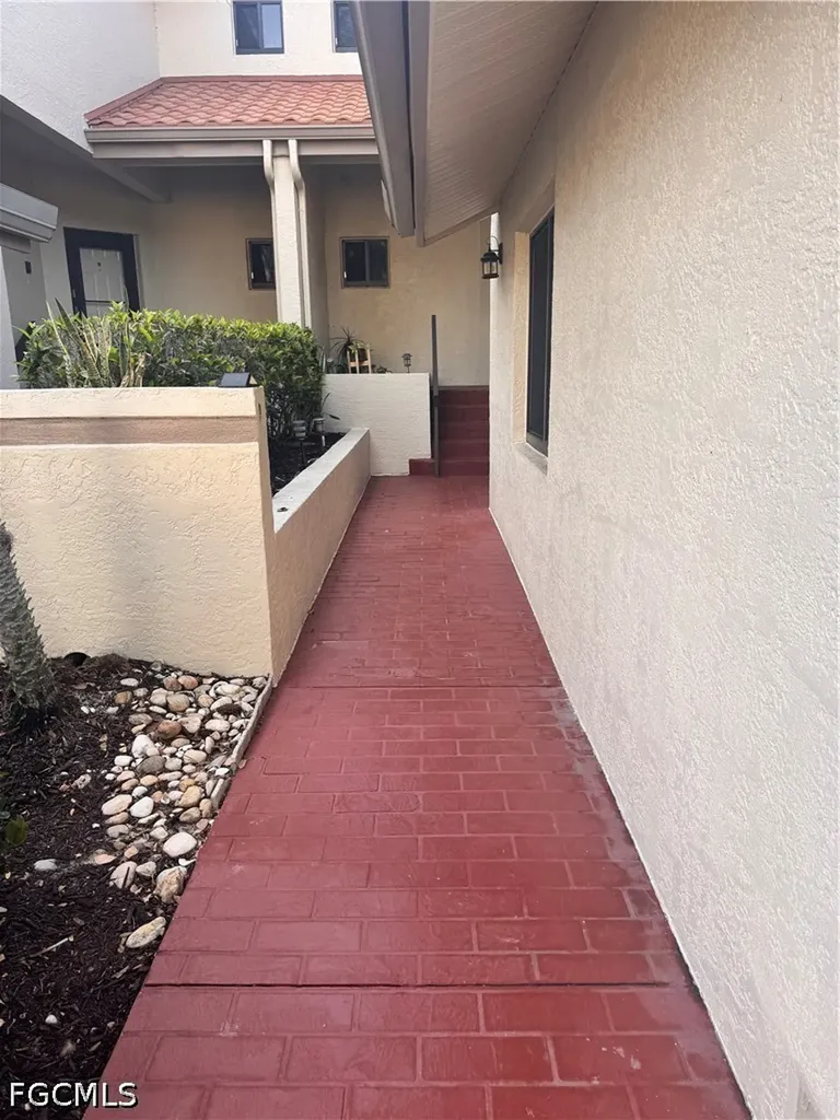 16551 Heron Coach Way Fort Myers FL 33908