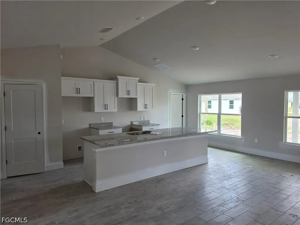 239 NW 25th Place Cape Coral FL 33993