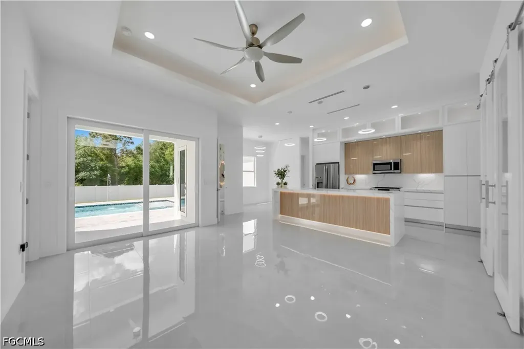 2703 34th Street SW Lehigh Acres FL 33976