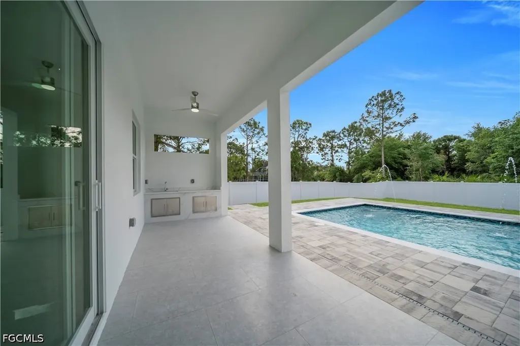 2703 34th Street SW Lehigh Acres FL 33976