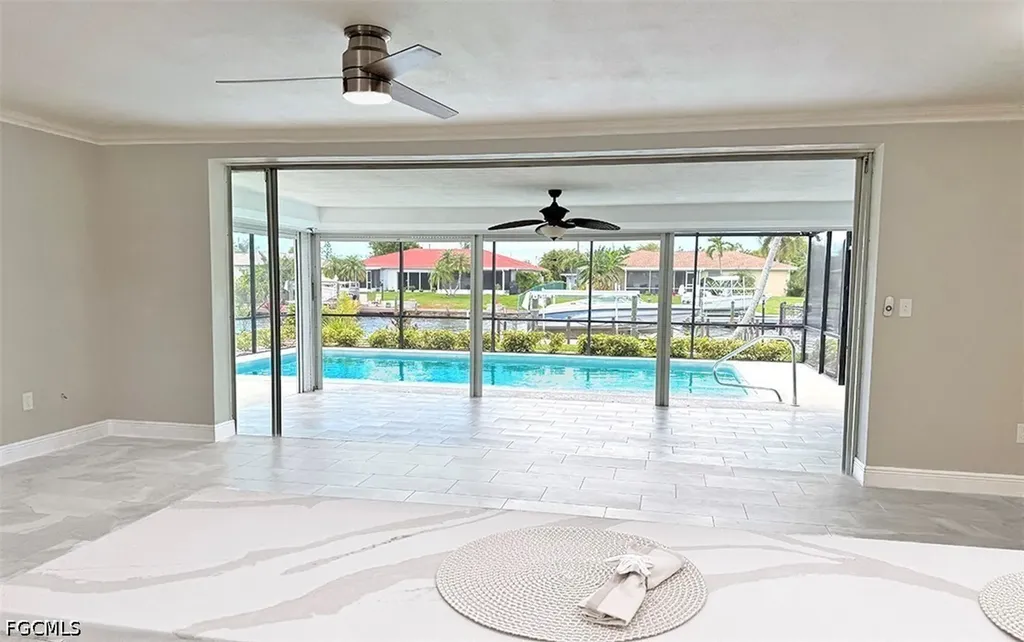 4520 SE 1st Place Cape Coral FL 33904