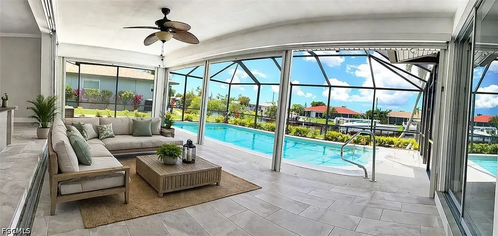 4520 SE 1st Place Cape Coral FL 33904