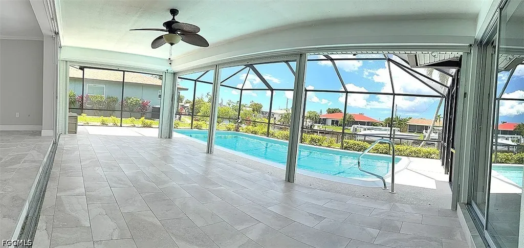4520 SE 1st Place Cape Coral FL 33904