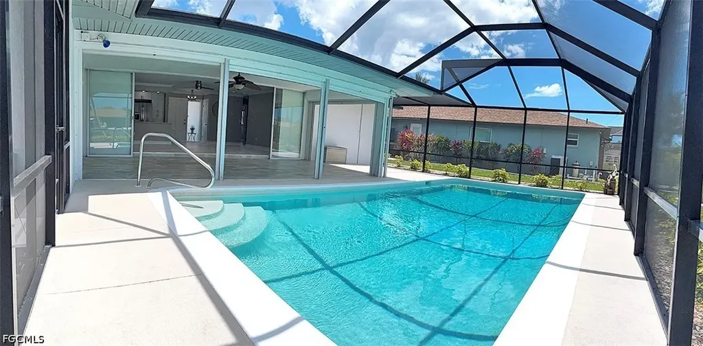 4520 SE 1st Place Cape Coral FL 33904