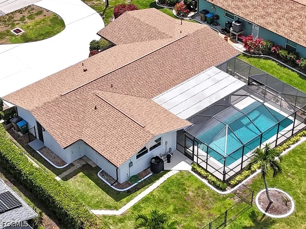 4520 SE 1st Place Cape Coral FL 33904
