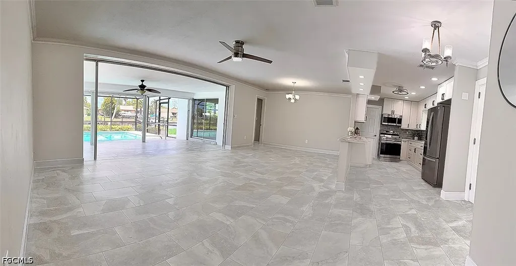 4520 SE 1st Place Cape Coral FL 33904