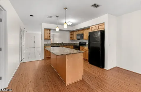 8302 Charter Club Circle Fort Myers FL 33919