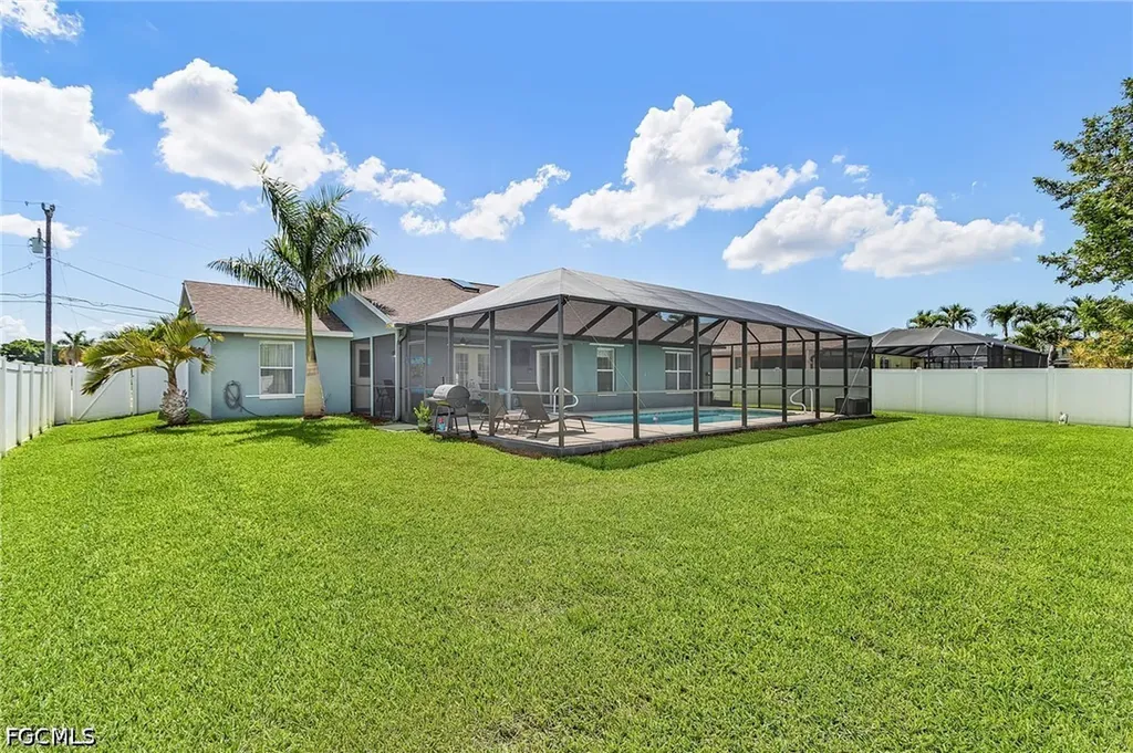 4302 SW 18th Place Cape Coral FL 33914
