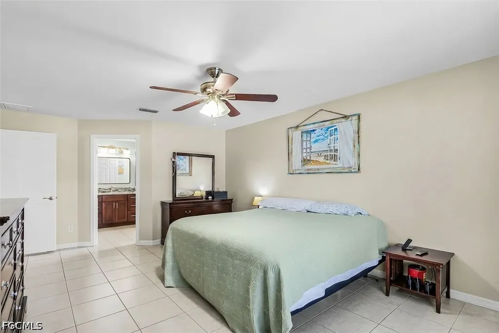 4302 SW 18th Place Cape Coral FL 33914
