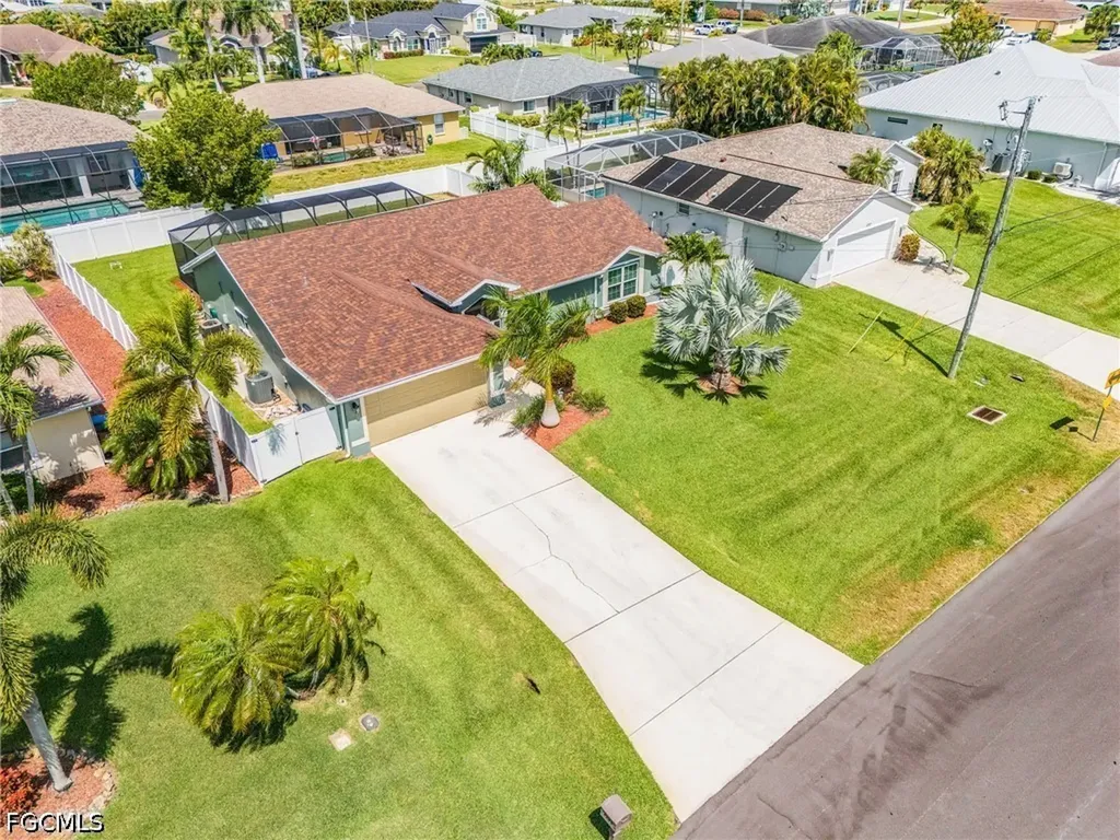 4302 SW 18th Place Cape Coral FL 33914