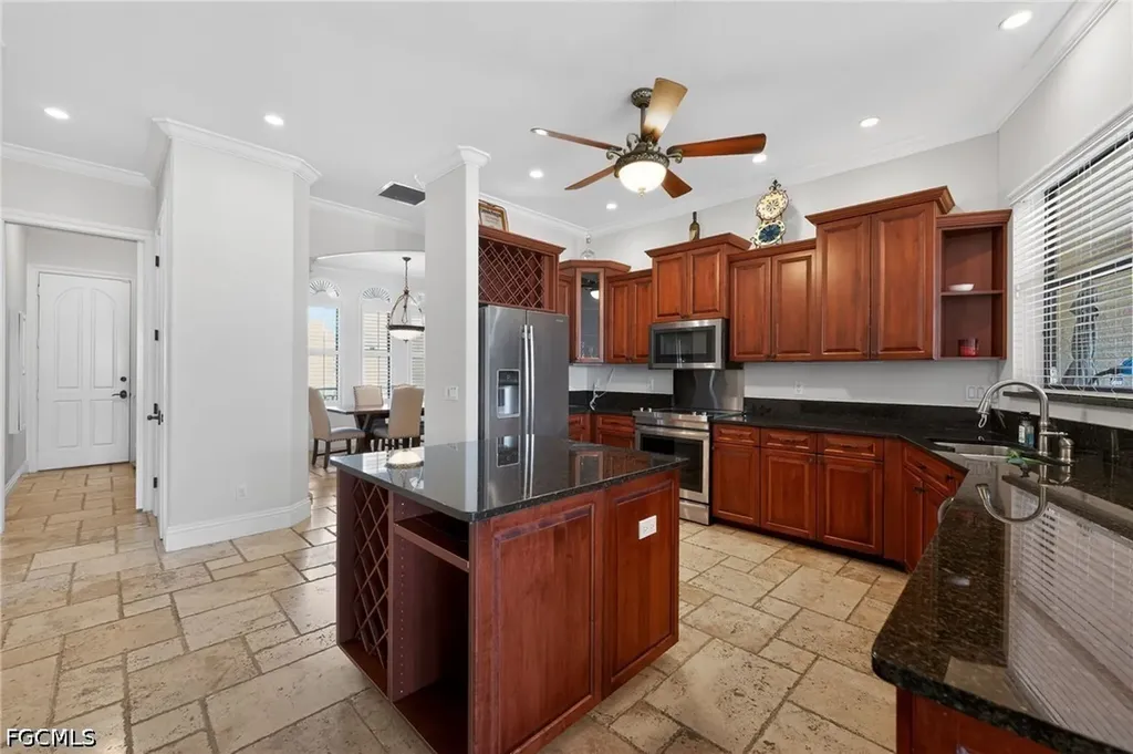 1911 SE 20th Street Cape Coral FL 33990