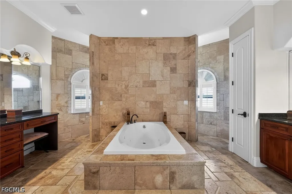 1911 SE 20th Street Cape Coral FL 33990