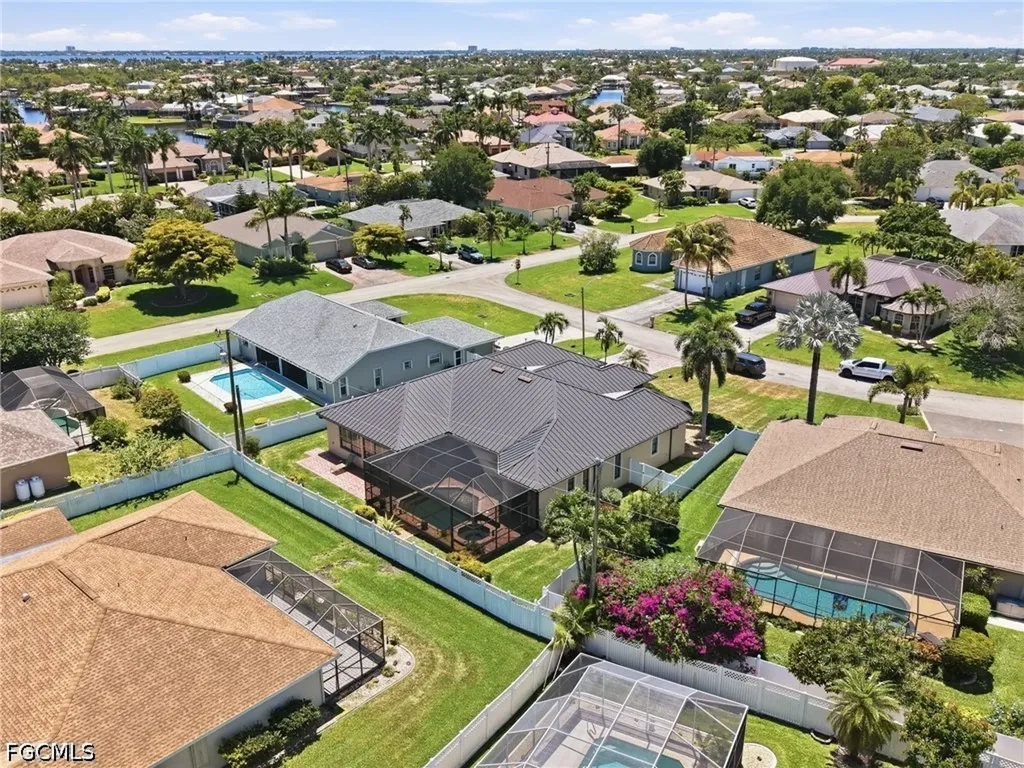 1911 SE 20th Street Cape Coral FL 33990