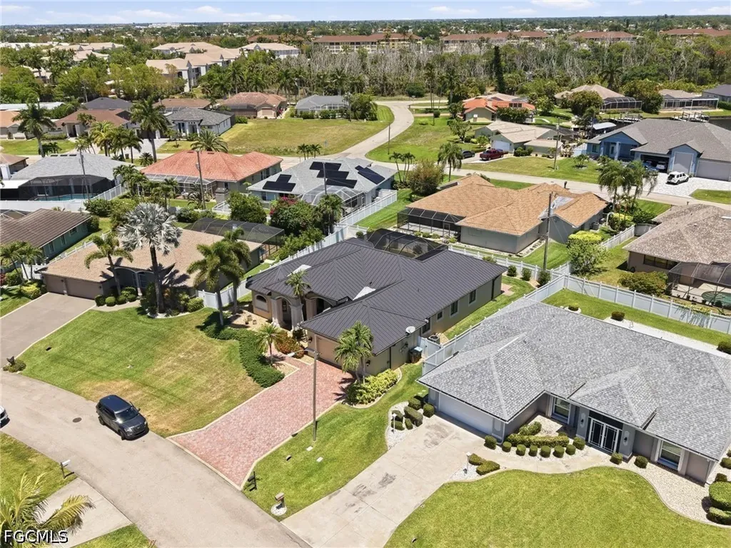 1911 SE 20th Street Cape Coral FL 33990