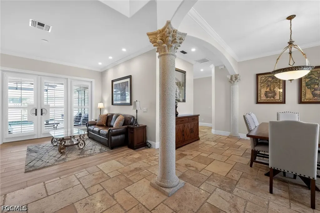1911 SE 20th Street Cape Coral FL 33990