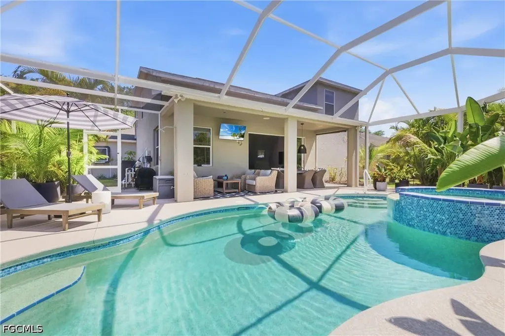 9341 Pittsburgh Boulevard Fort Myers FL 33967