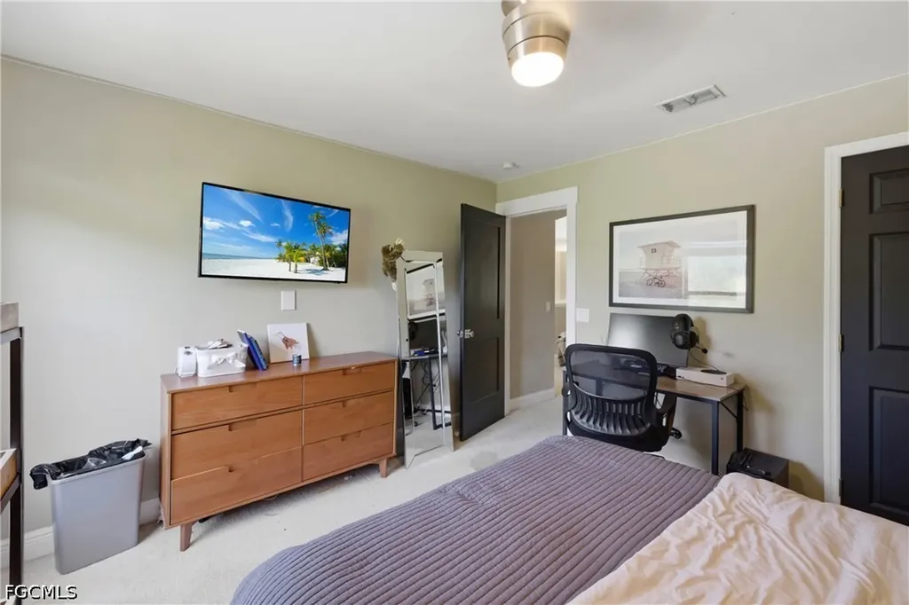 9341 Pittsburgh Boulevard Fort Myers FL 33967