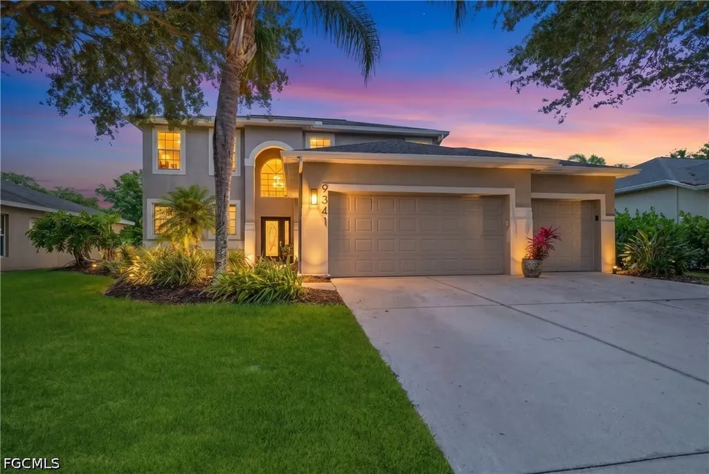 9341 Pittsburgh Boulevard Fort Myers FL 33967