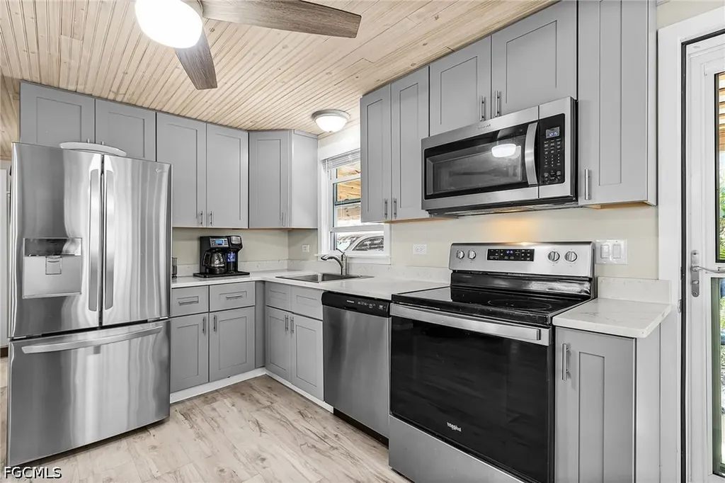 3954 Dewberry Lane St. James City FL 33956