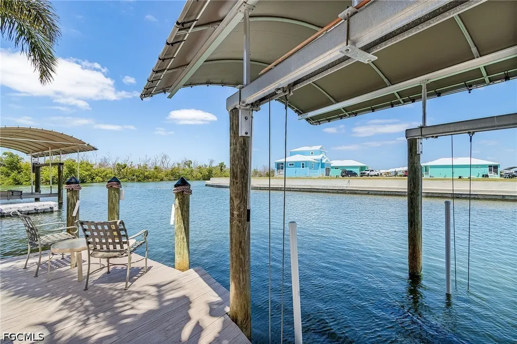 3954 Dewberry Lane St. James City FL 33956