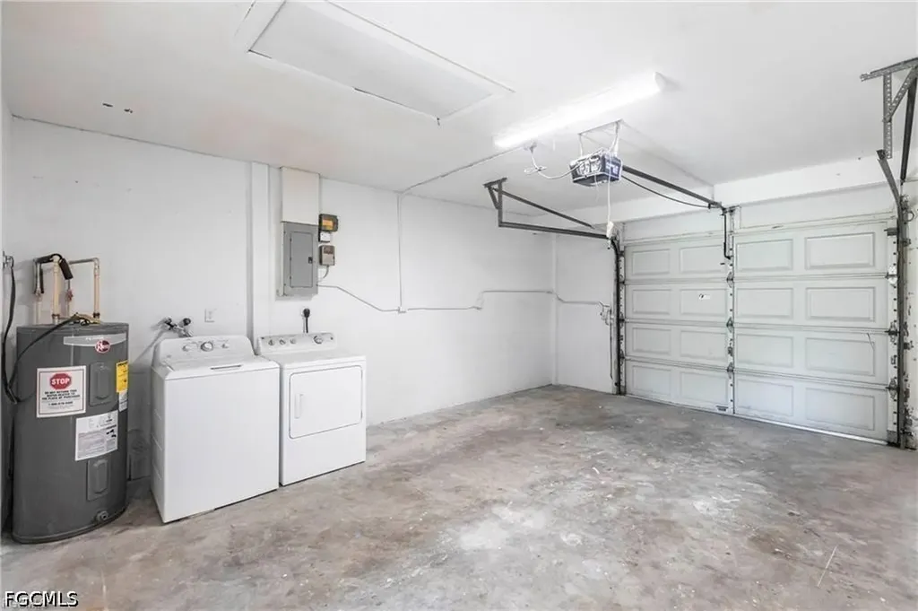 1717 NE 6th Terrace Cape Coral FL 33909