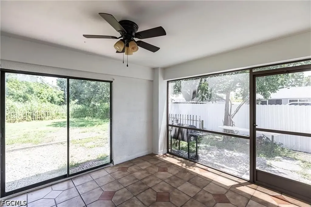 1717 NE 6th Terrace Cape Coral FL 33909