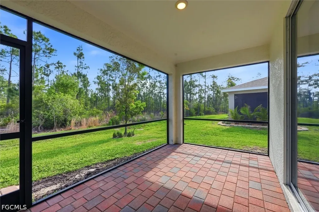 20579 Plumwood Loop North Fort Myers FL 33917