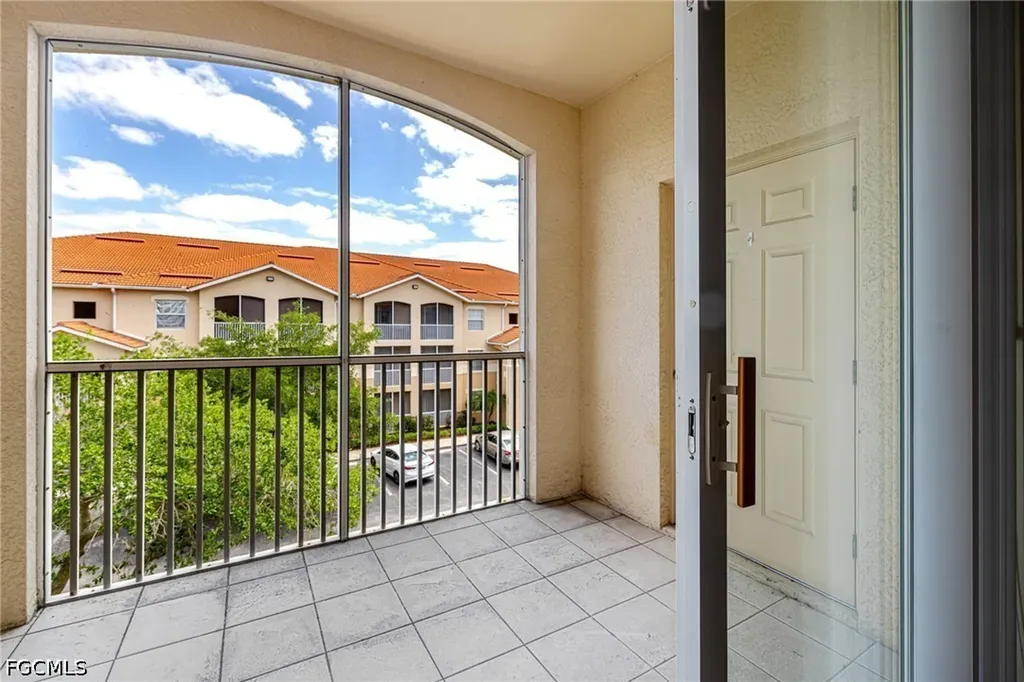 9025 Colby Drive Fort Myers FL 33919