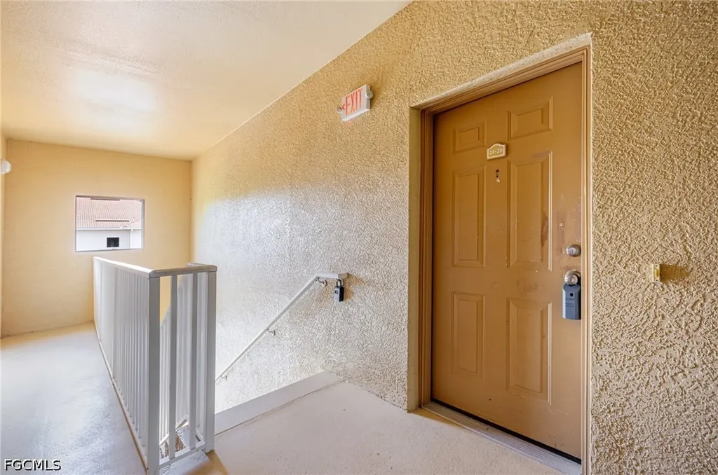 9025 Colby Drive Fort Myers FL 33919