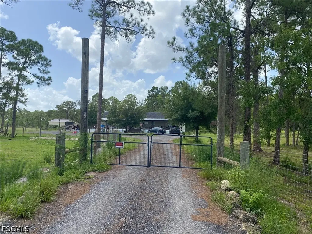 2511 Christopher Lane Clewiston FL 33440