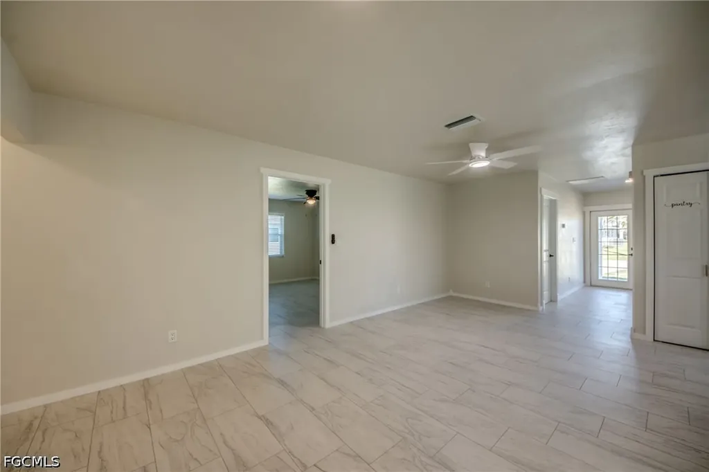 1216 SE 43rd Terrace Cape Coral FL 33904
