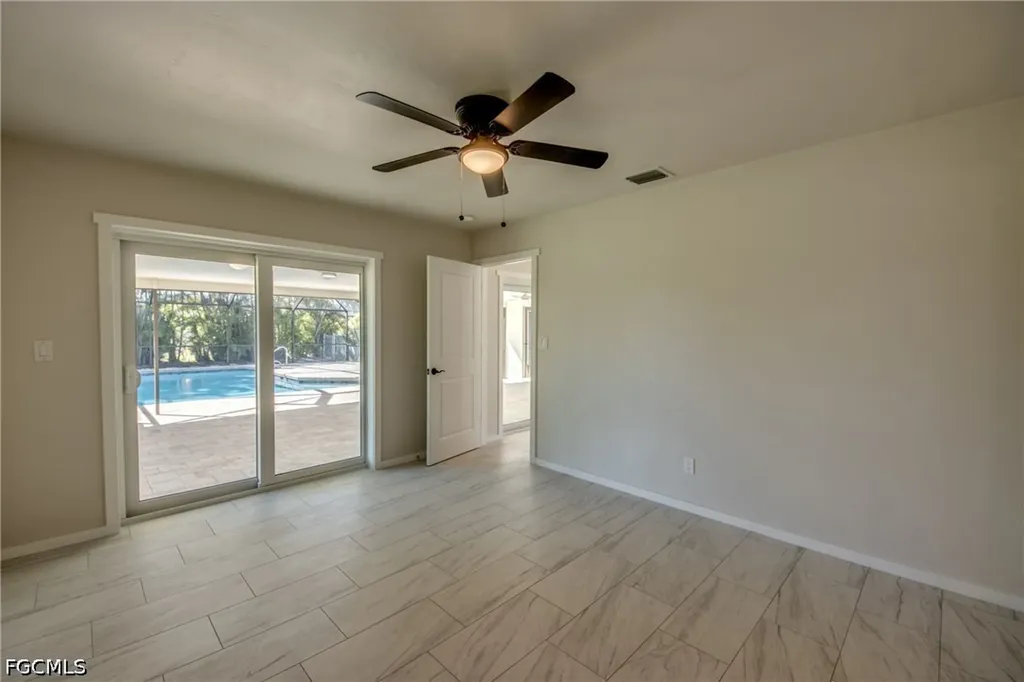 1216 SE 43rd Terrace Cape Coral FL 33904