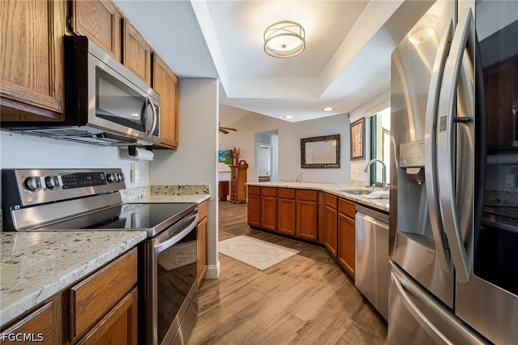 2534 SE 24th Place Cape Coral FL 33904