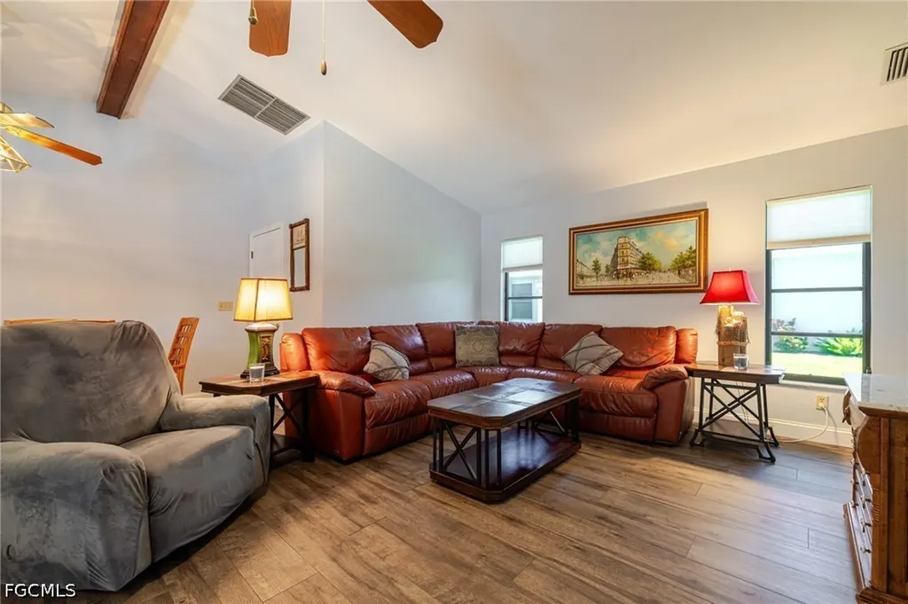 2534 SE 24th Place Cape Coral FL 33904