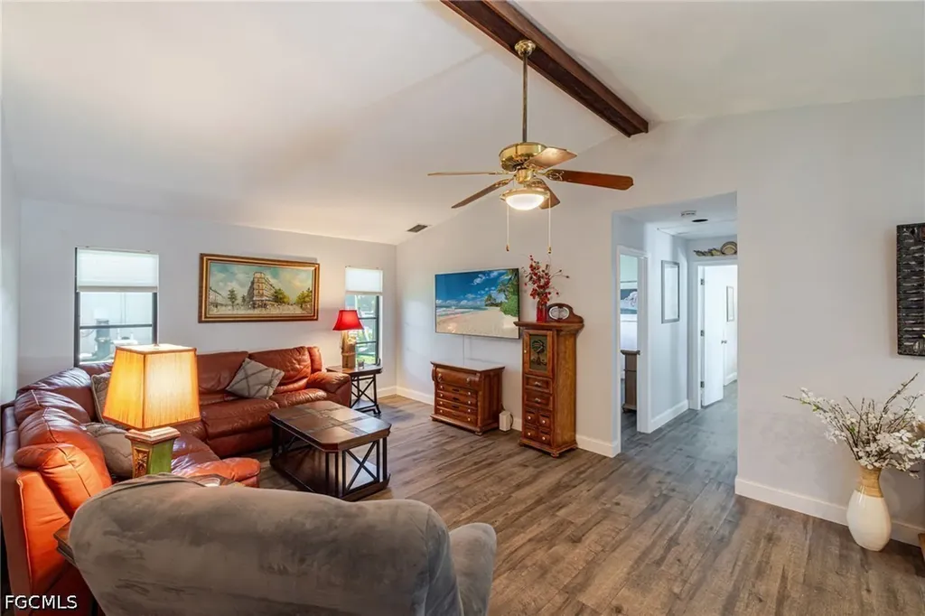 2534 SE 24th Place Cape Coral FL 33904