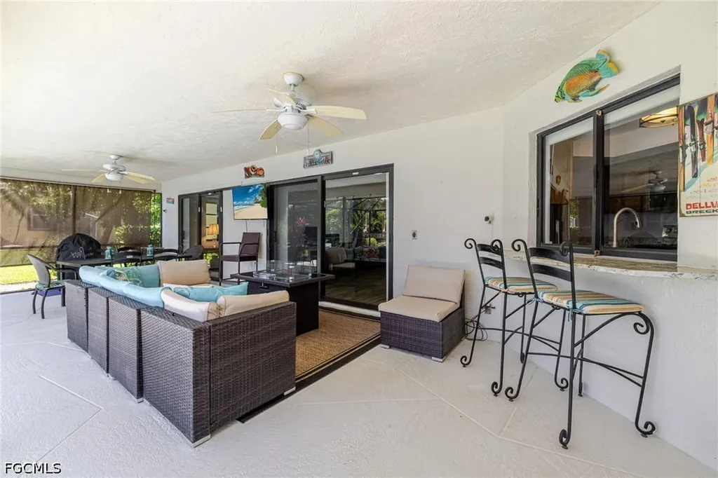 2534 SE 24th Place Cape Coral FL 33904