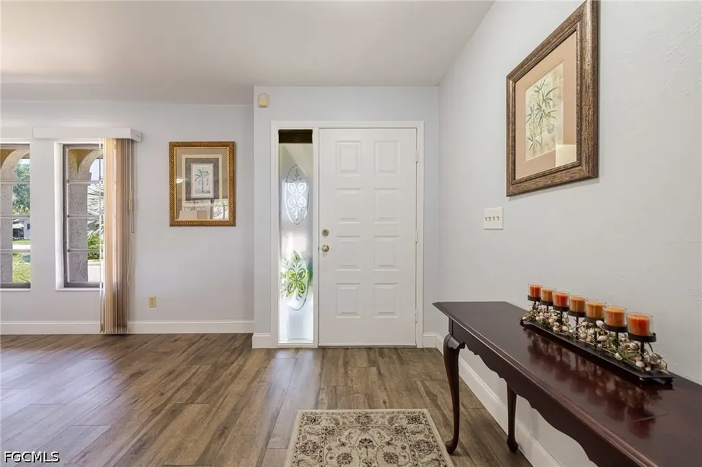 2534 SE 24th Place Cape Coral FL 33904