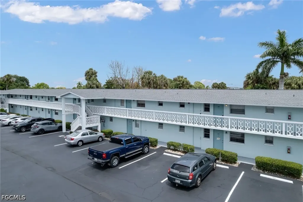 1214 Tropic Terrace North Fort Myers FL 33903