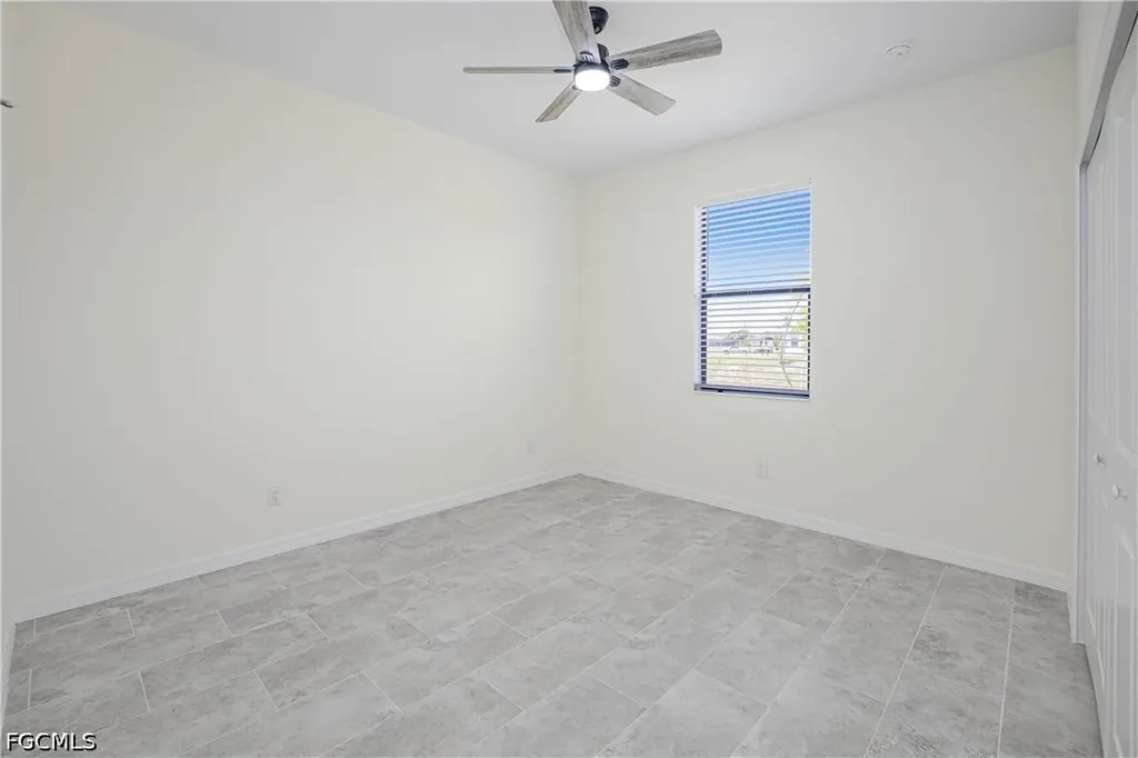 2102 NW 6th Place Cape Coral FL 33993