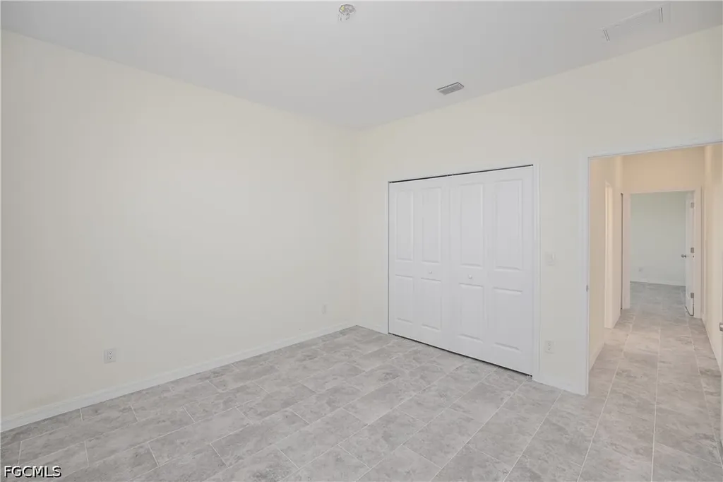 2102 NW 6th Place Cape Coral FL 33993